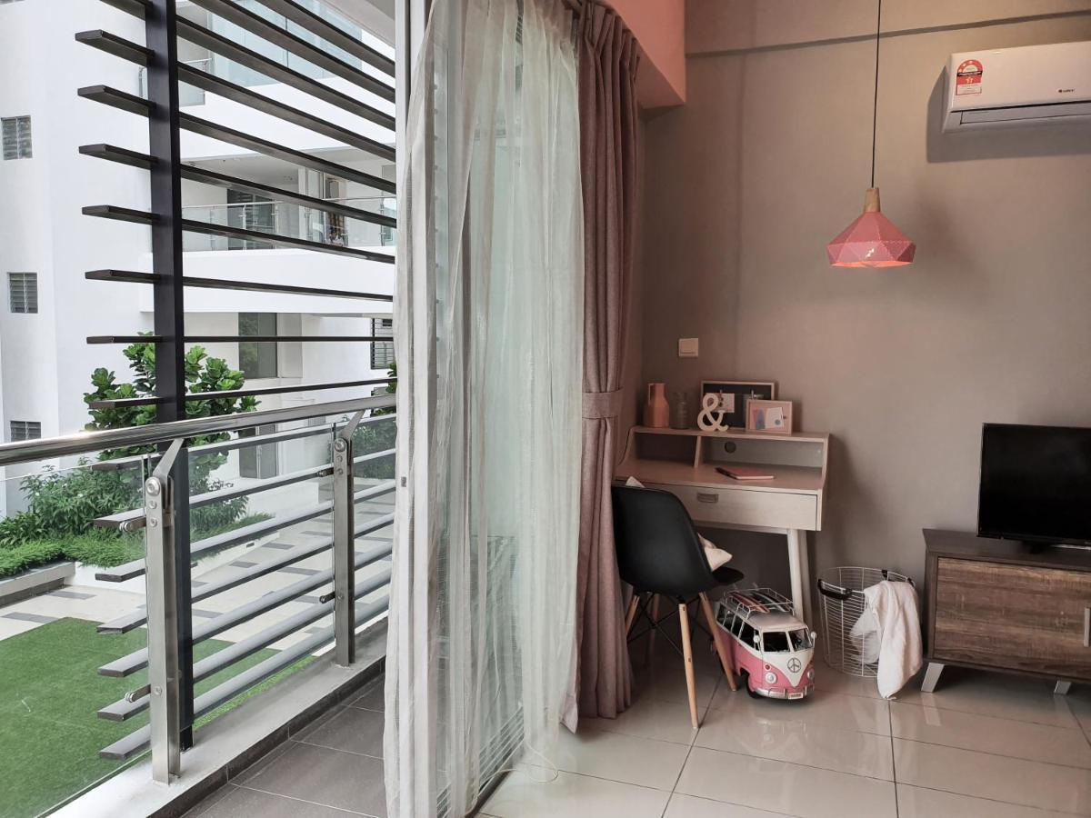 Aeropod Sovo Studio - Laxzone Suite Kota Kinabalu Esterno foto